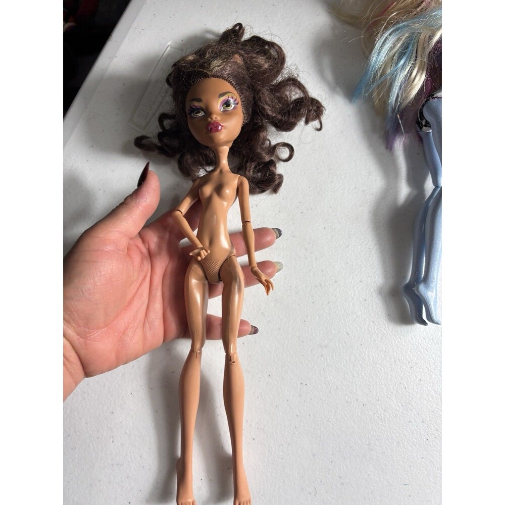 Vintage Monster High Clawdeen Wolf Doll 2009